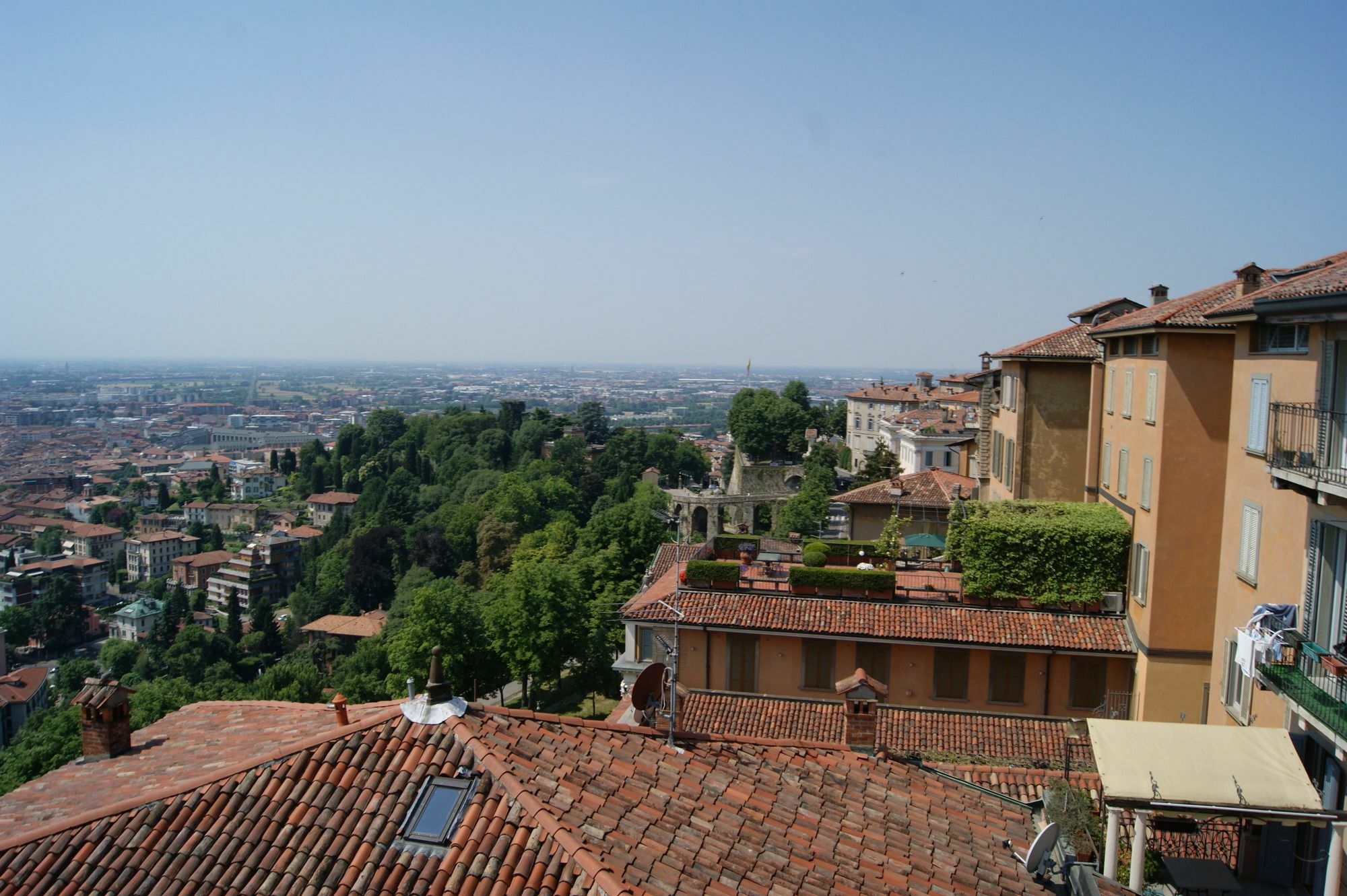 La Luna Blu In Old Town Bergamo Buitenkant foto
